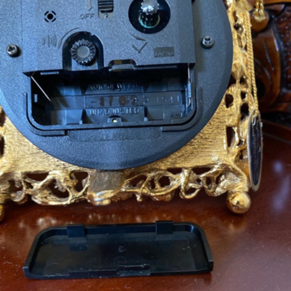 clocks - Picture 4 of 4